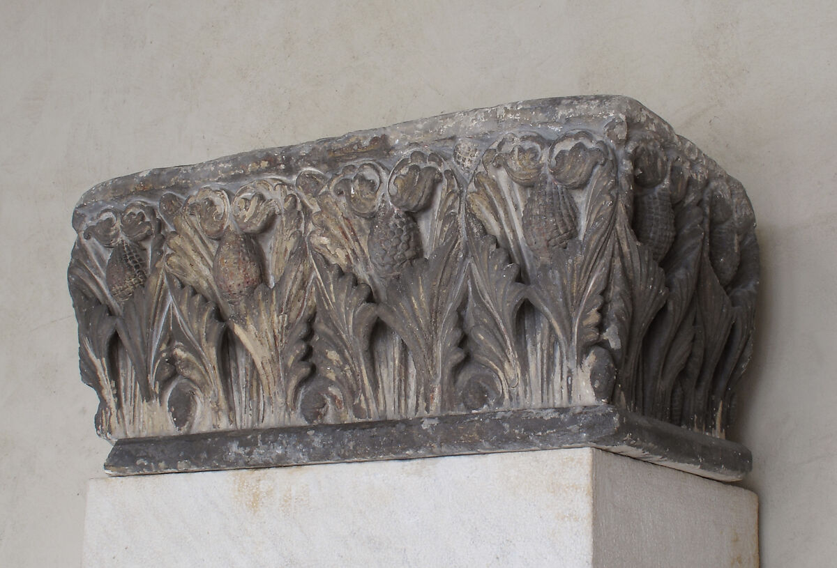 Impost Capital with Acanthus Leaf Decoration, Limestone with traces of polychromy, French
