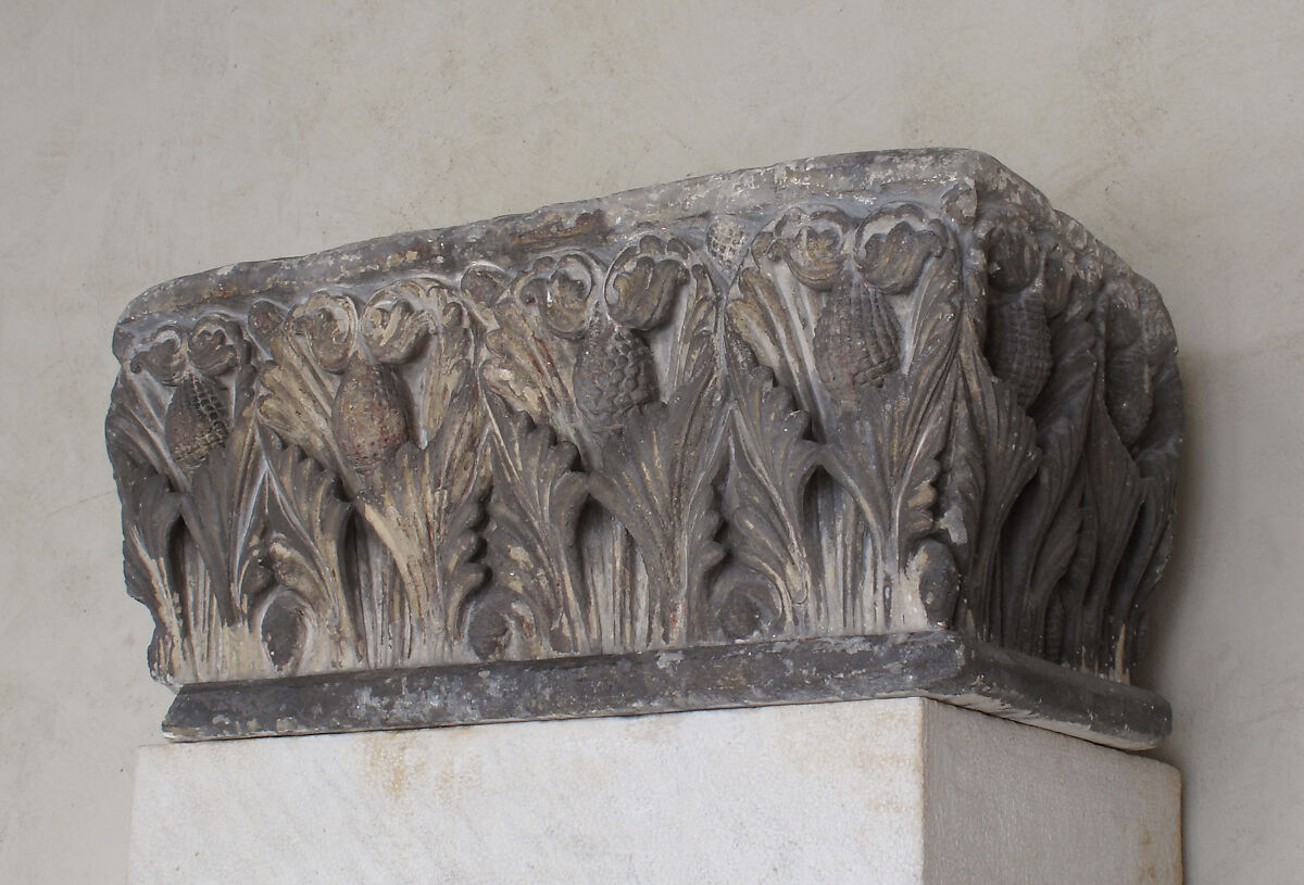 Impost Capital with Acanthus Leaf Decoration, Limestone with traces of polychromy, French 