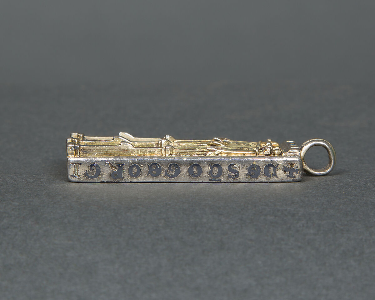 Reliquary Pendant with Hounds Coursing a Hare, Silver, gilded silver, and niello, German