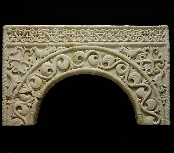 Arcuated Lintel, Giovanni Rizzardi (before 1937), Marble (Thasian marble), Italian 