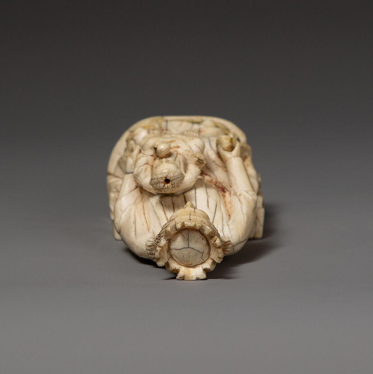 Enthroned Virgin and Child, Elephant ivory, traces of paint, Spanish