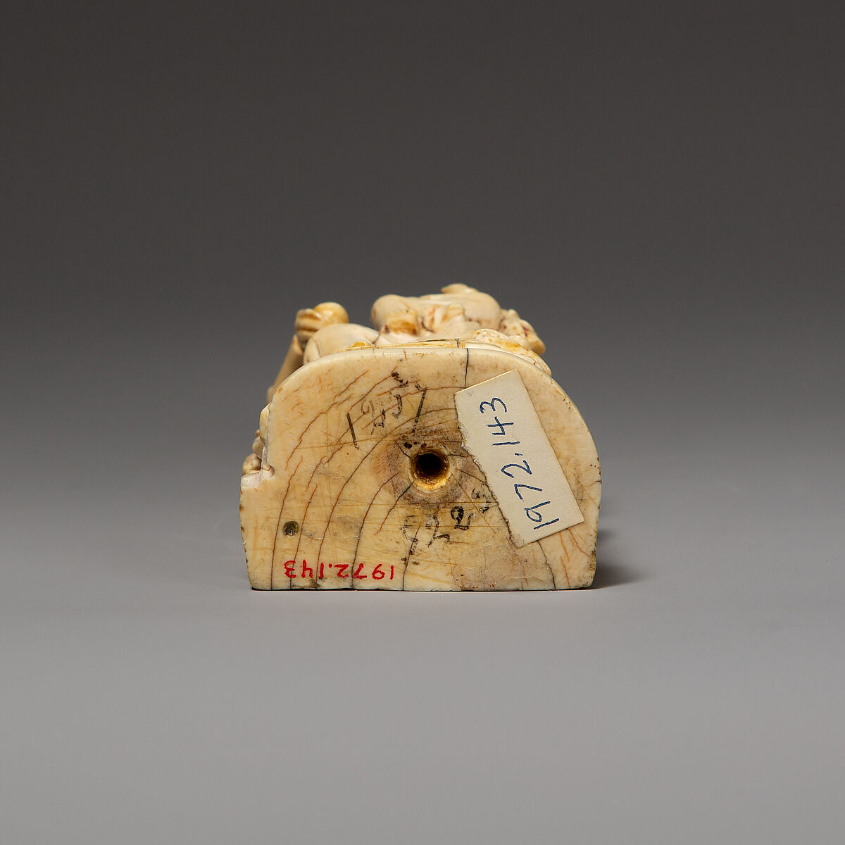 Enthroned Virgin and Child, Elephant ivory, traces of paint, Spanish