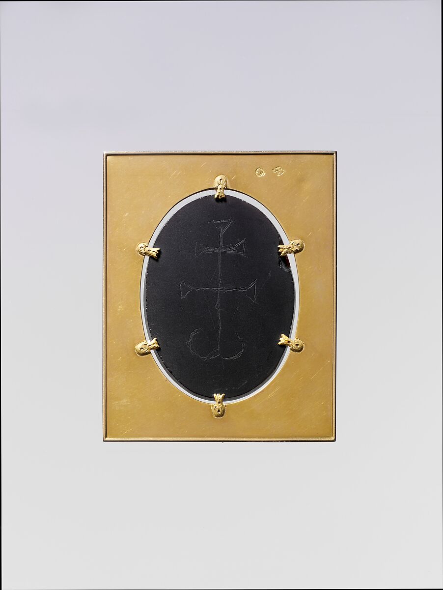 Cameo of the Virgin and Child, Adrien Jean Maximilien Vachette (French, Cauffry 1753–1839 Paris) [Gold Frame], Agate cameo, gold frame, Byzantine