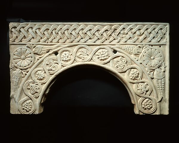 Arcuated Lintel, Giovanni Rizzardi (before 1937)  Italian, Marble (Thasian marble), Italian