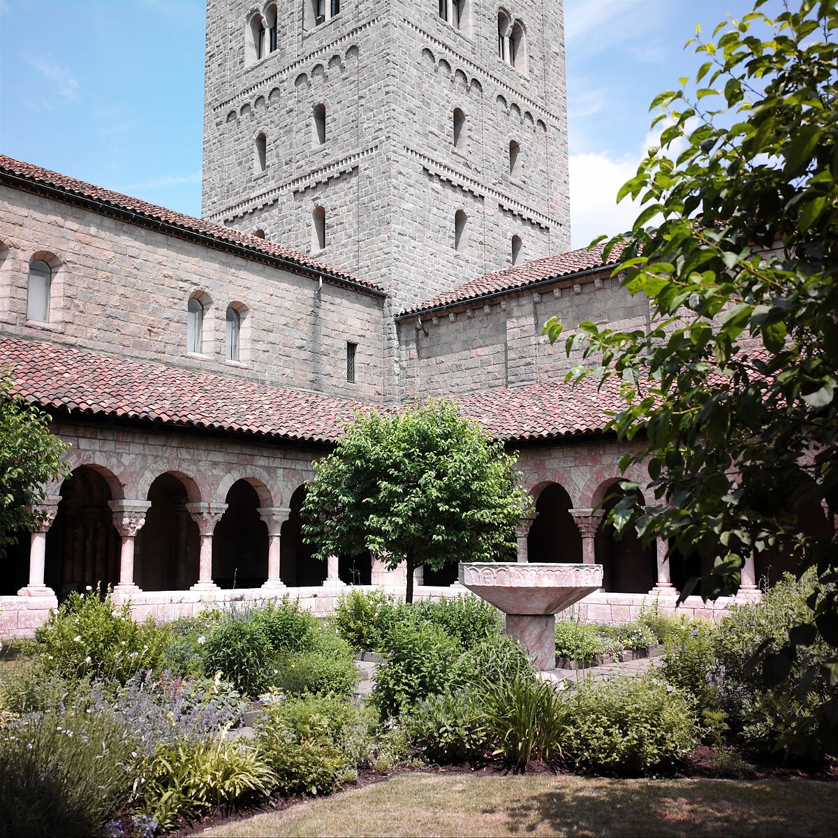 Cuxa Cloister, Marble, Catalan 