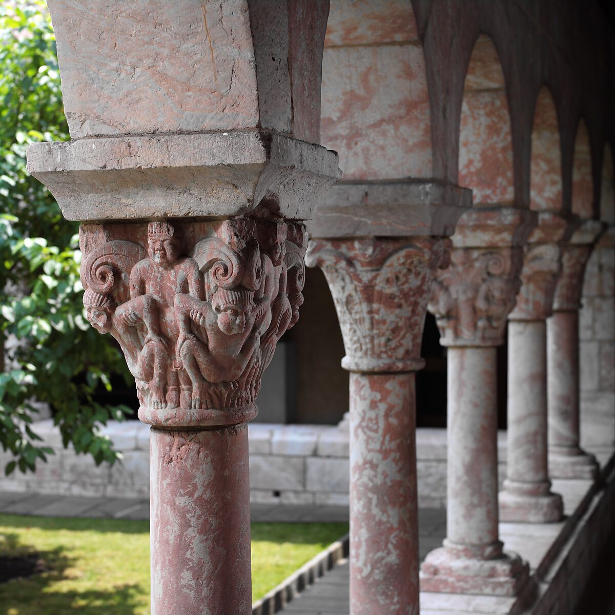 Cuxa Cloister, Marble, Catalan
