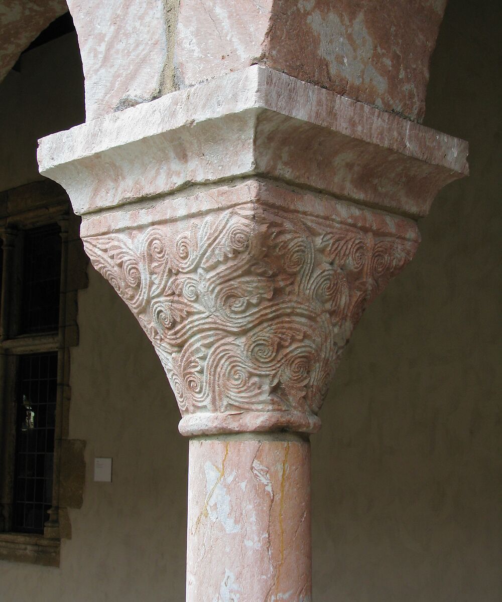 Capital, Marble, Catalan 