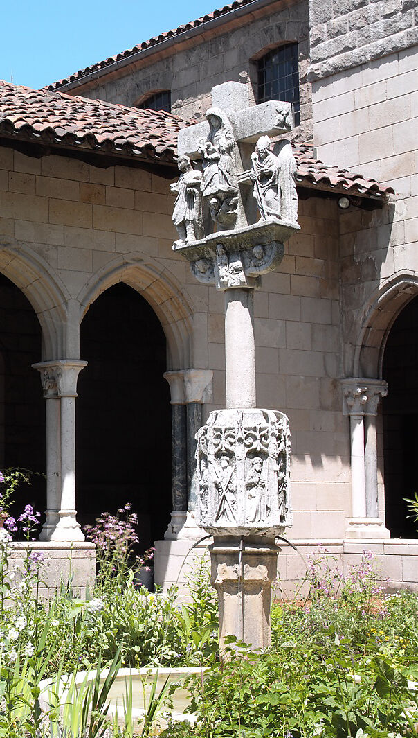 Cross with Apostles, Stone, Northeast French 