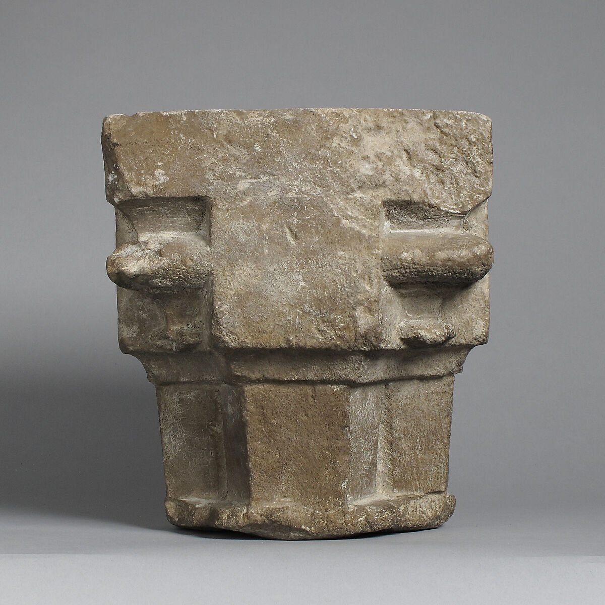 Capital, Stone, French