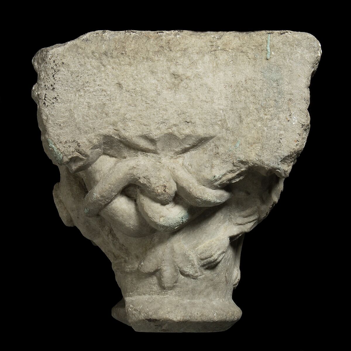 Double Capital, Gray marble, French