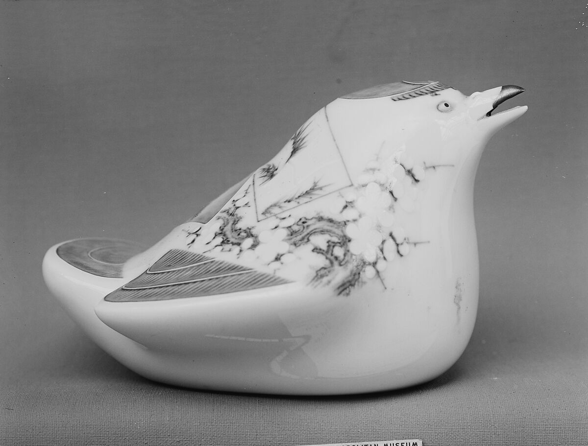 Water Dropper, White porcelain decorated with blue under the glaze, and relief outlines (Hirado ware), Japan 