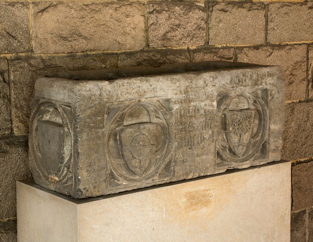 Sarcophagus, Limestone, Catalan or Italian 