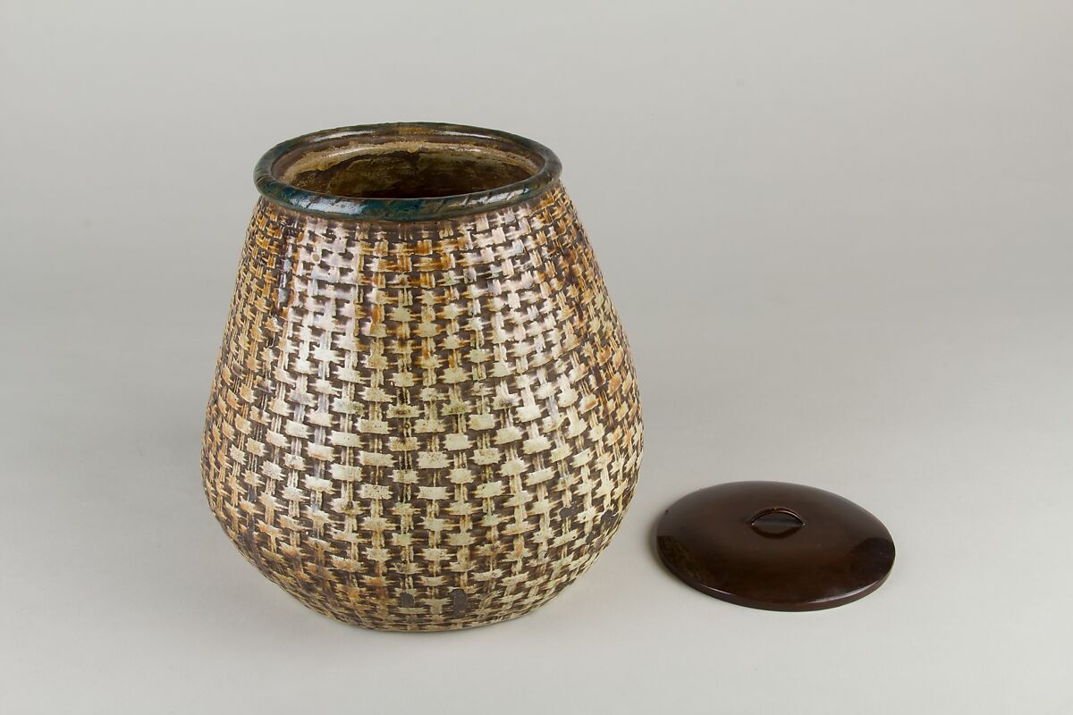 Water Jar (Mizusashi) in the Shape of a Bamboo Basket, Stoneware with cream slip and brown glaze; lacquer cover, Japan