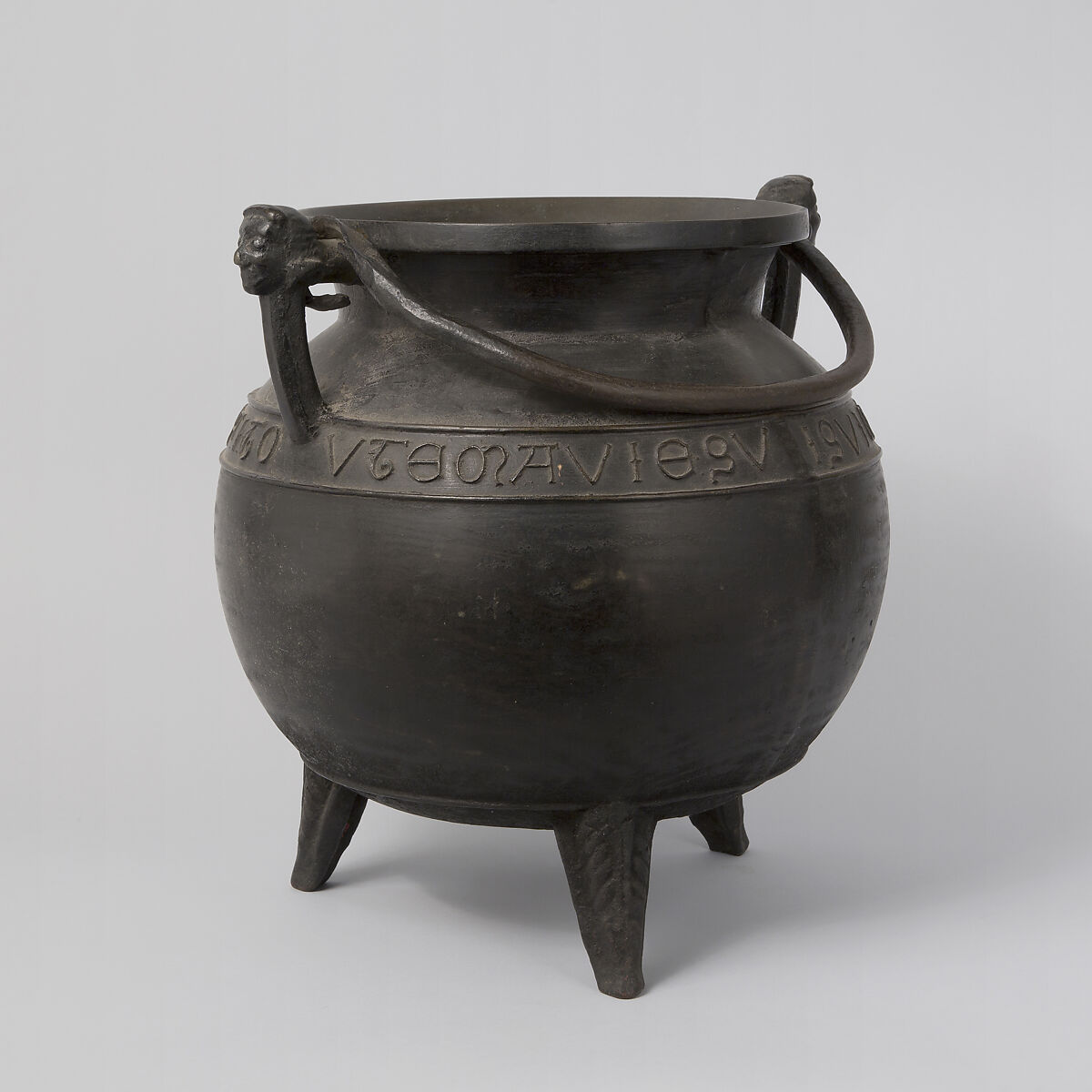 Caldron, Bronze and wrought iron, French or South Netherlandish