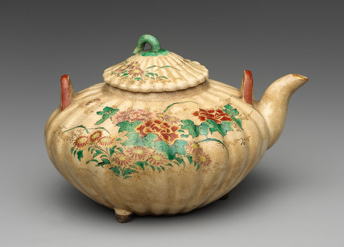 Teapot, Pottery covered with a crackled glaze;overglaze enameled and gilded designs (Satsuma ware), Japan 