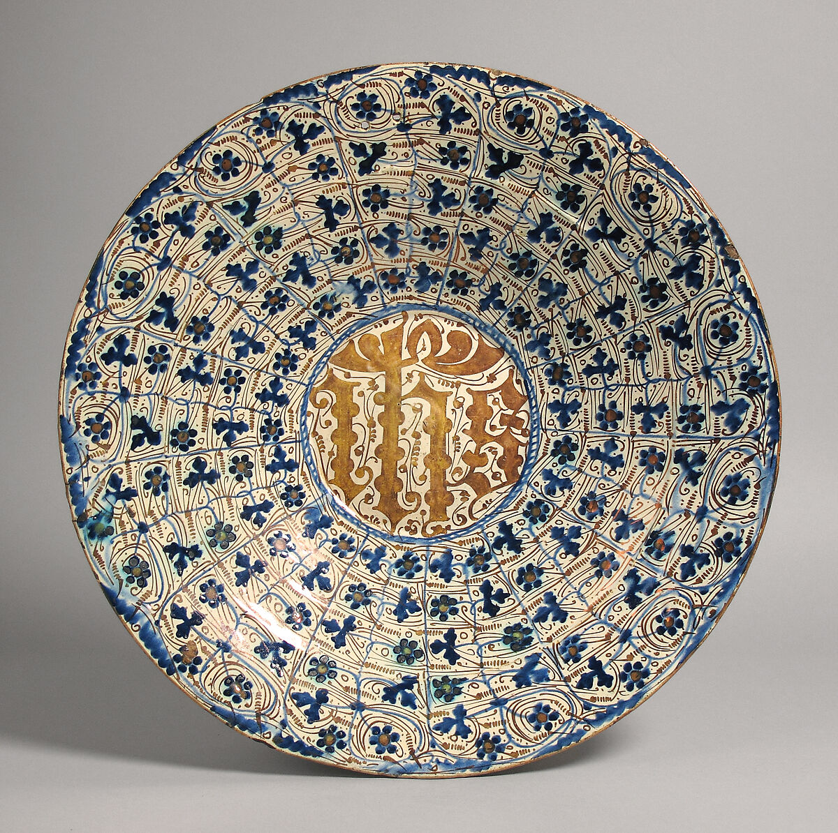 Dish with IHS Monogram and Floral Pattern, Tin-glazed earthenware, Spanish 