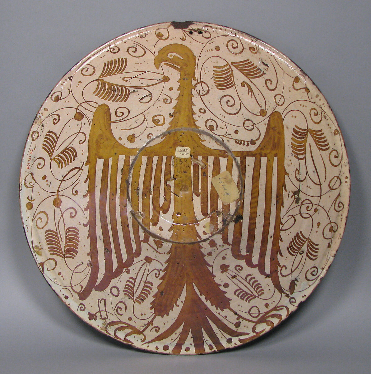Dish, Tin-glazed earthenware, Spanish