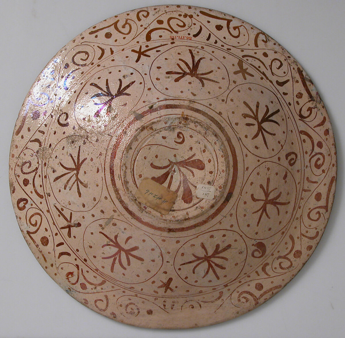 Dish, Tin-glazed earthenware, Spanish