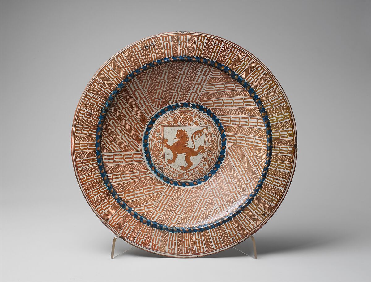 Dish, Tin-glazed earthenware, Spanish 