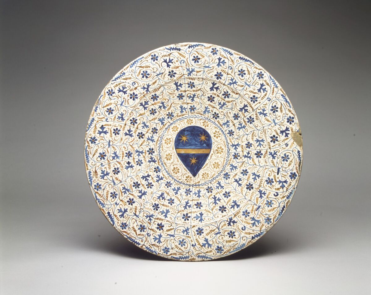 Dish, Tin-glazed earthenware, Spanish 