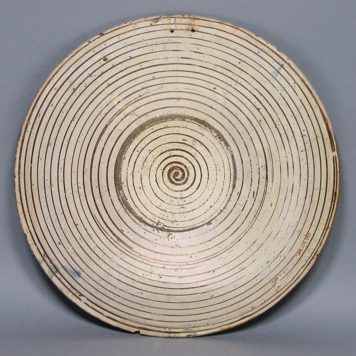 Dish, Tin-glazed earthenware, Spanish