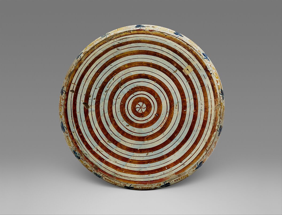 Plate with the Arms of Blanche of Navarre, Tin-glazed earthenware, Spanish