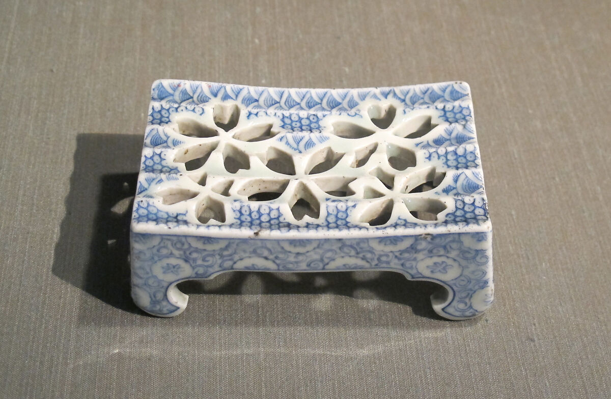 Inkstand, Porcelain with underglaze blue; top perforated (Arita ware, Imari type), Japan 