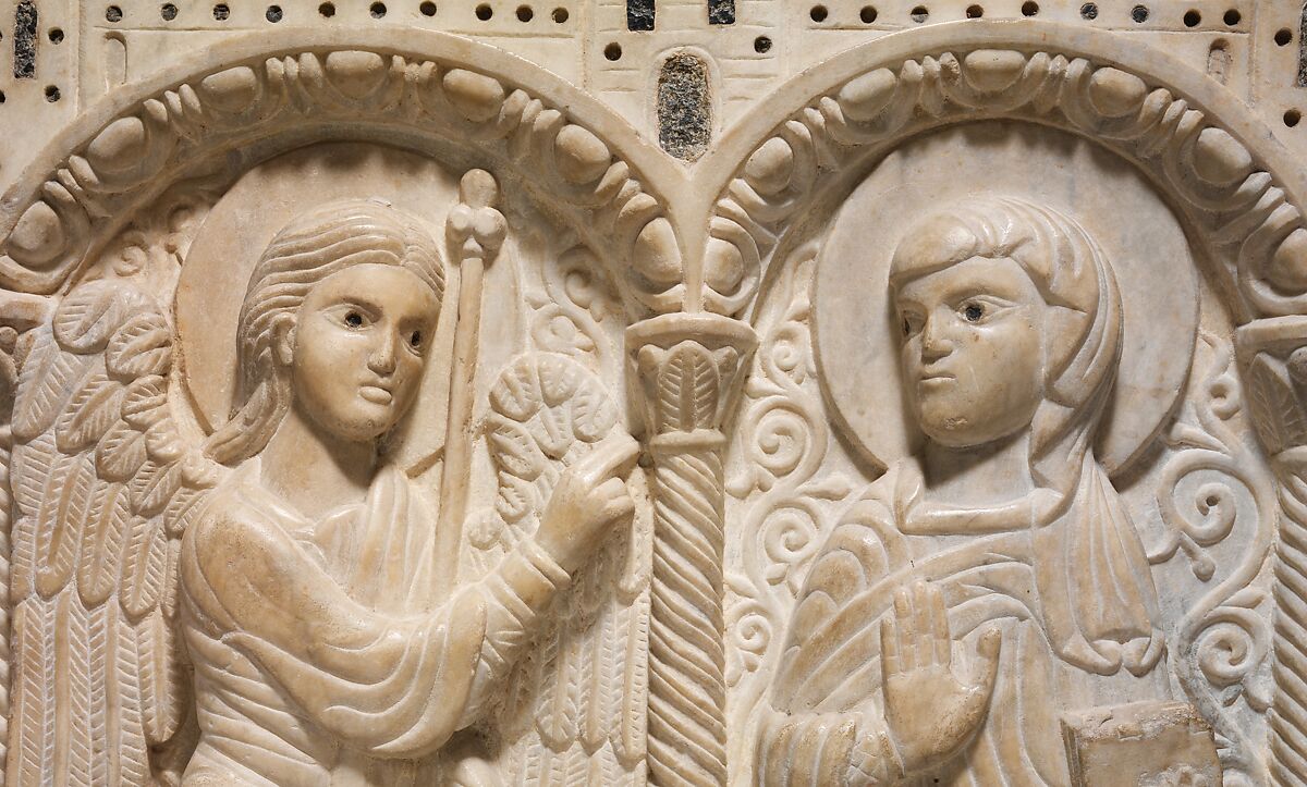 Relief with the Annunciation, Carrara marble inlaid with serpentine (verde di Prato), Italian