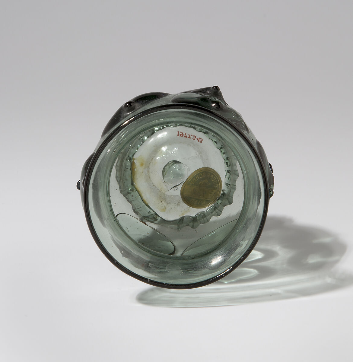 Beaker (Krautstrunk), Free-blown glass with applied decoration, German