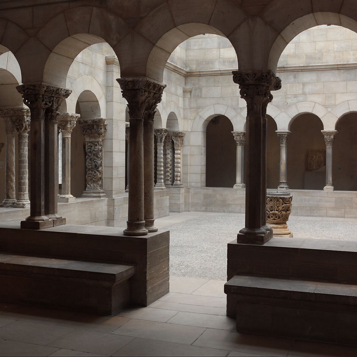 Saint-Guilhem Cloister, Limestone, French