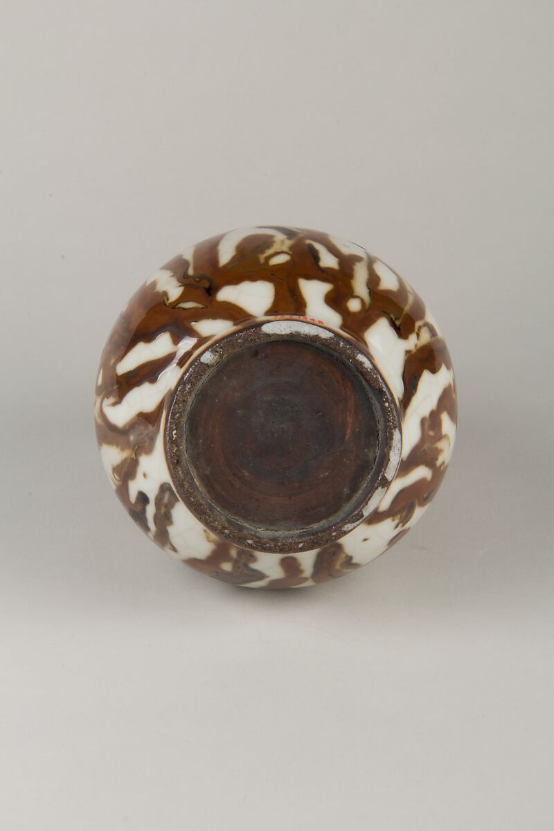 Vase, Porcelain with mottled brown glaze, China