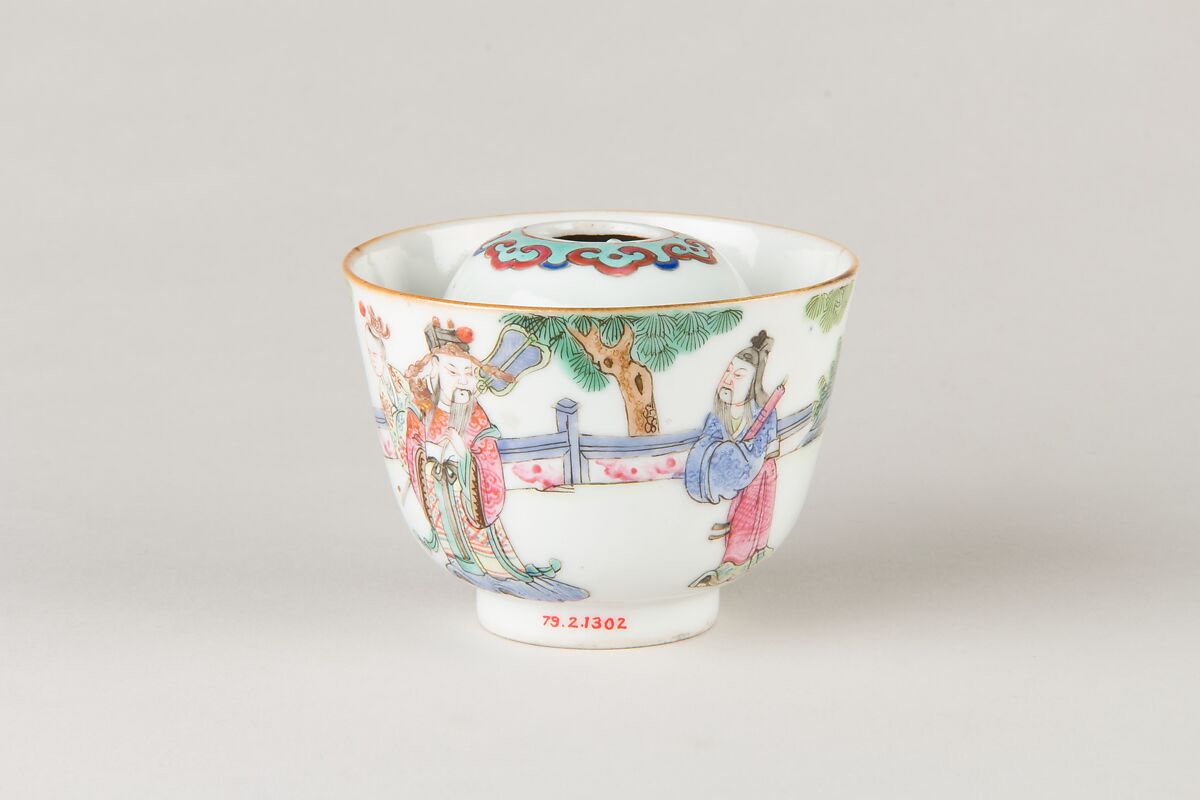 Cup, Porcelain painted in overglaze polychrome enamels, China