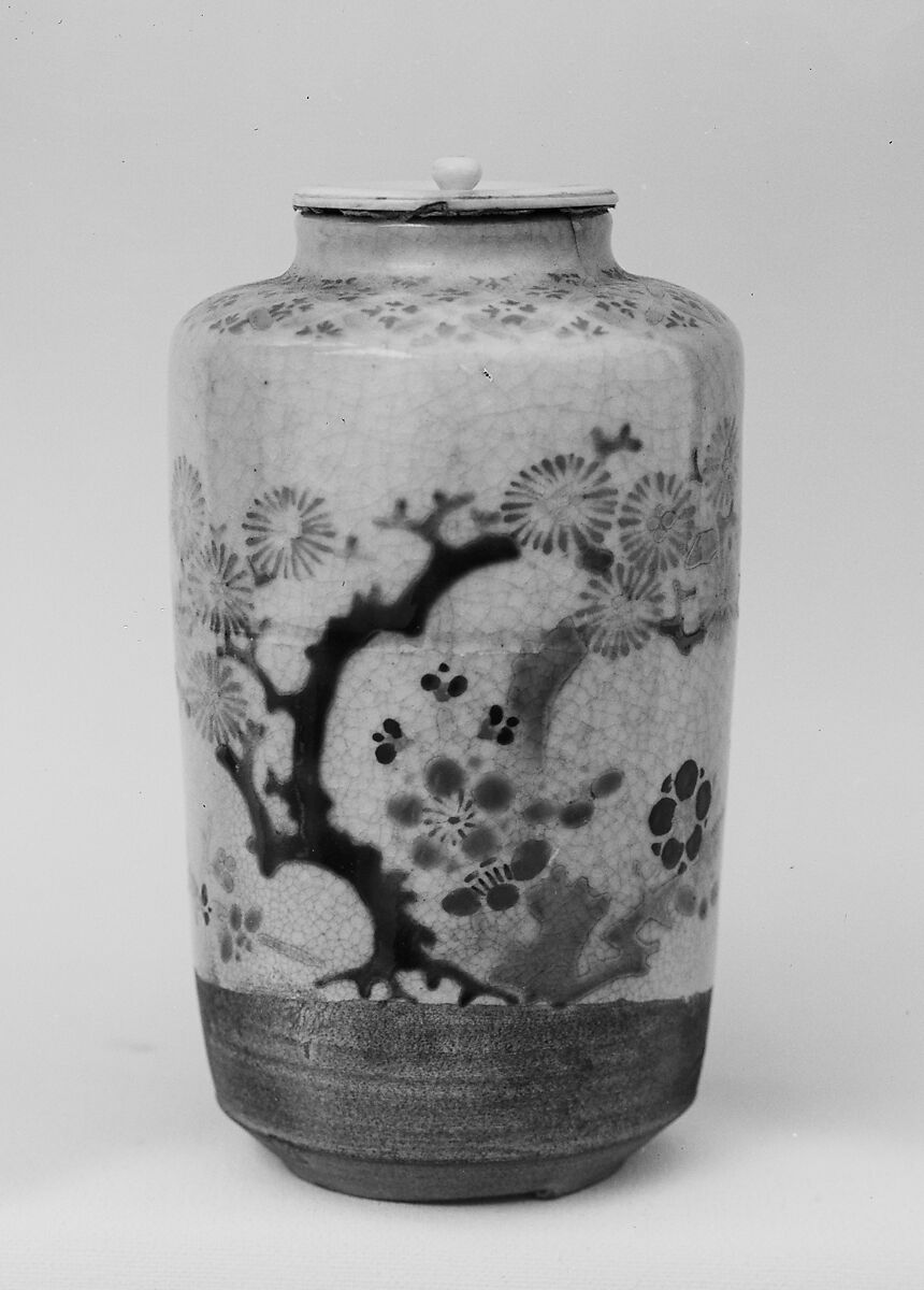 Tea Jar, Clay covered with smooth crackled glaze and decorated with enamels and gold (Kiyomizu ware), Japan 