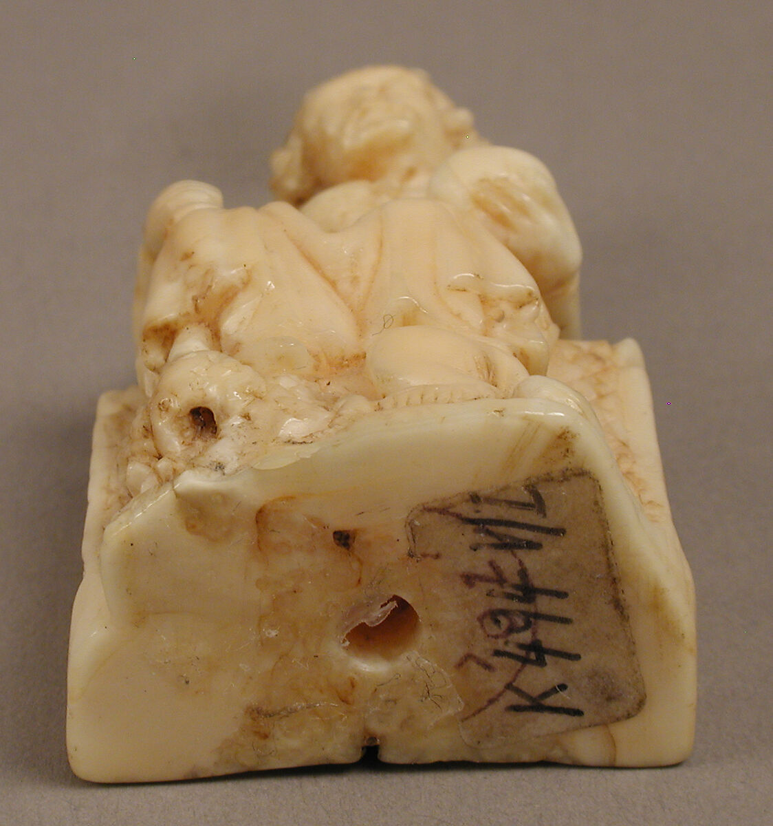 Chess Piece in the Form of a King, Walrus ivory, German