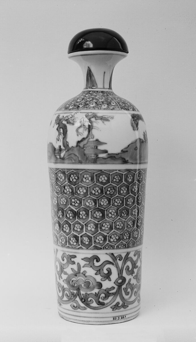 Bottle, White porcelain decorated with blue under the glaze, stopper of black lacquer (Arita ware, Imari type), Japan 