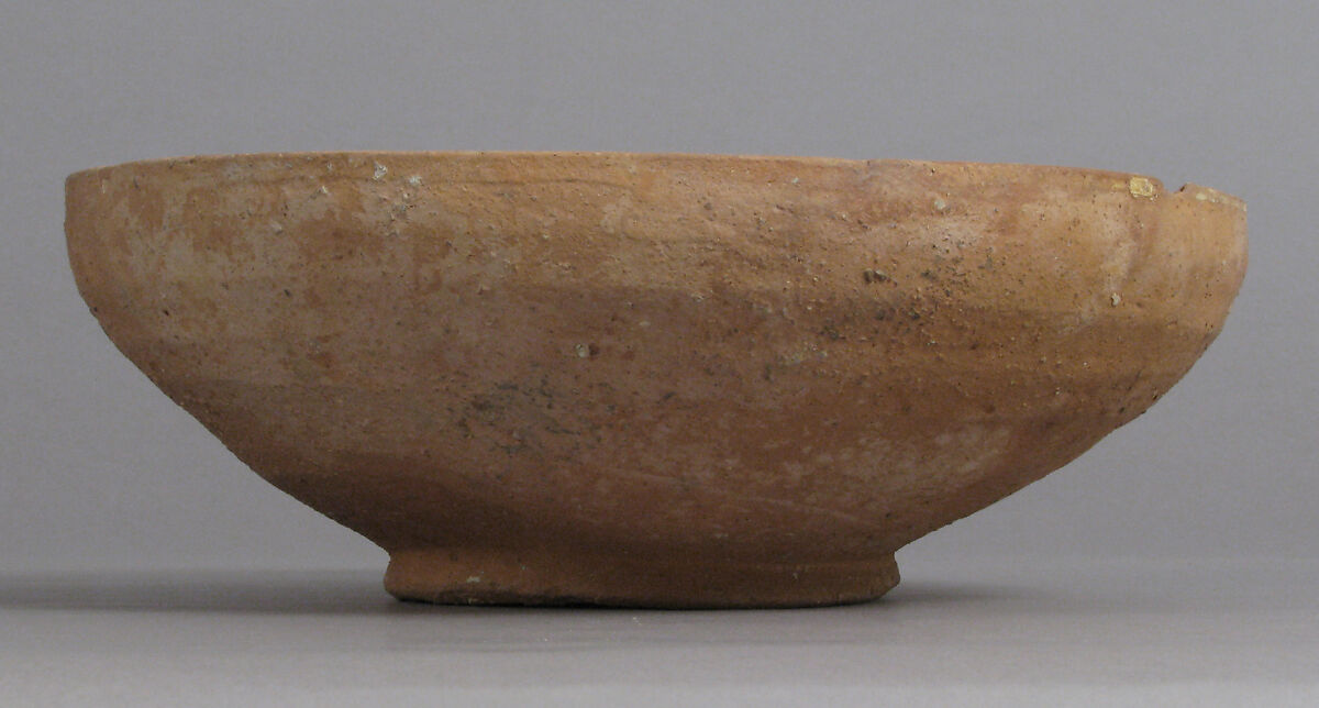 Bowl with Fish, Earthenware, engraved slip, clear glaze, Byzantine