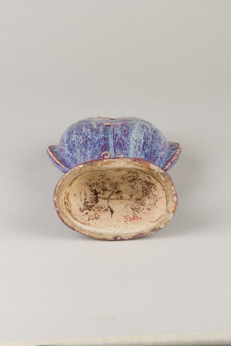 Vase in the form of twin fish, Porcelain with flambé glaze (Jingdezhen ware), China