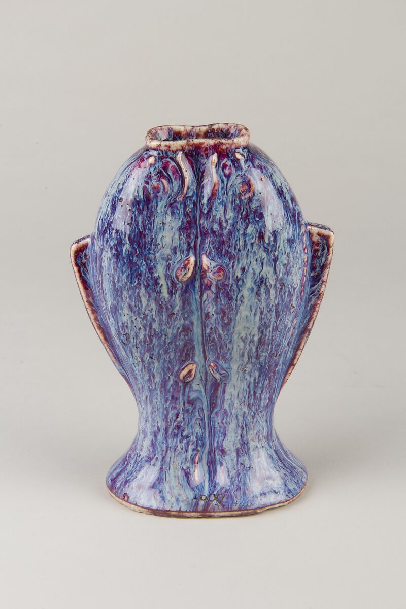 Vase in the form of twin fish, Porcelain with flambé glaze (Jingdezhen ware), China 