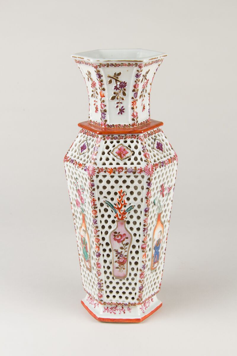 Vase, Porcelain with reticulated decoration, painted in overglaze polychrome enamels, China 