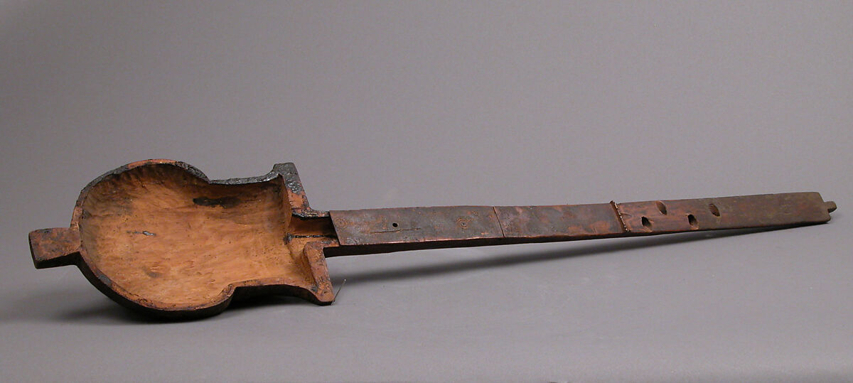 Lute, Wood with traces of paint, Roman/Byzantine