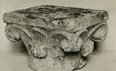 Capital, Stone, French
