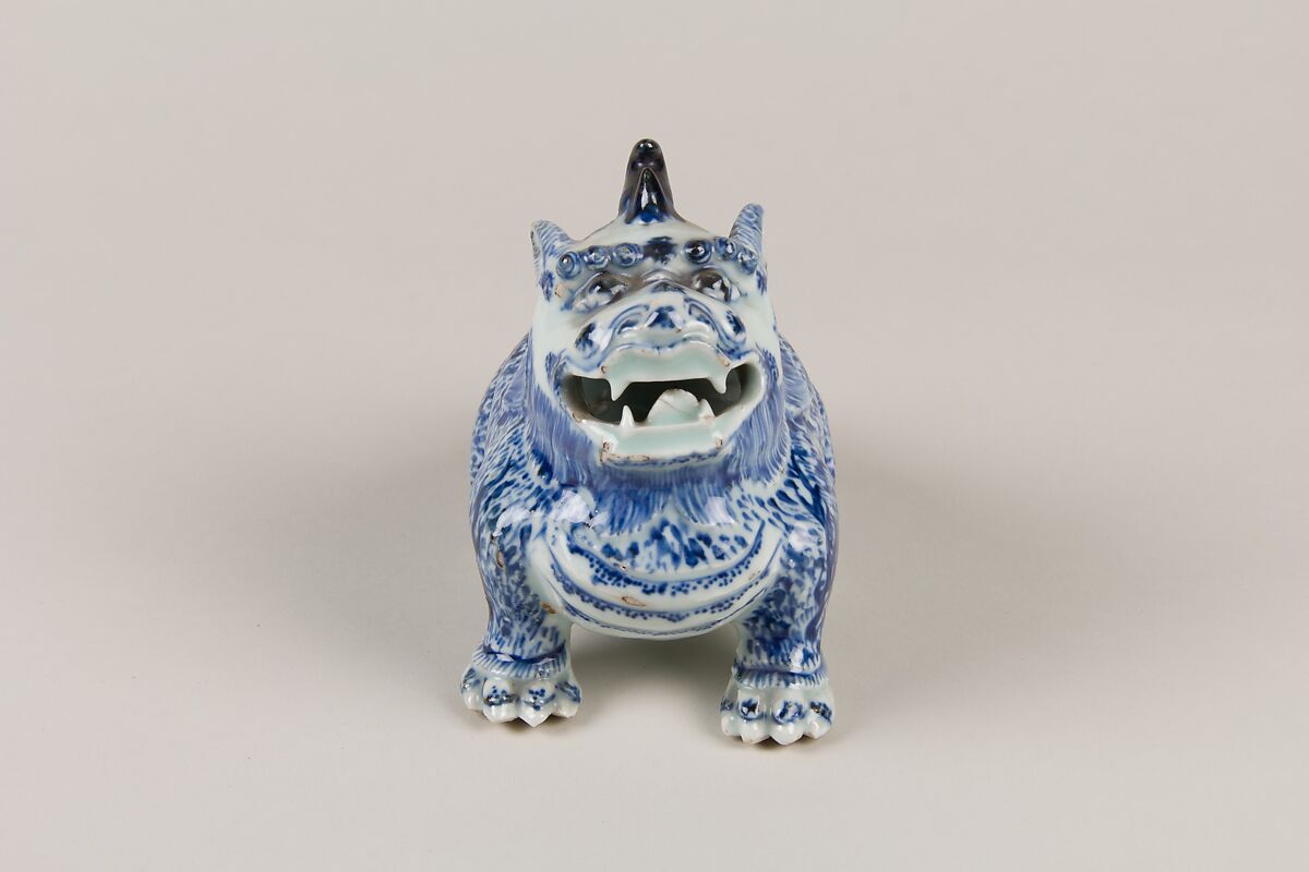 Incense Burner in the Shape of a Dog, Porcelain painted in underglaze blue, China