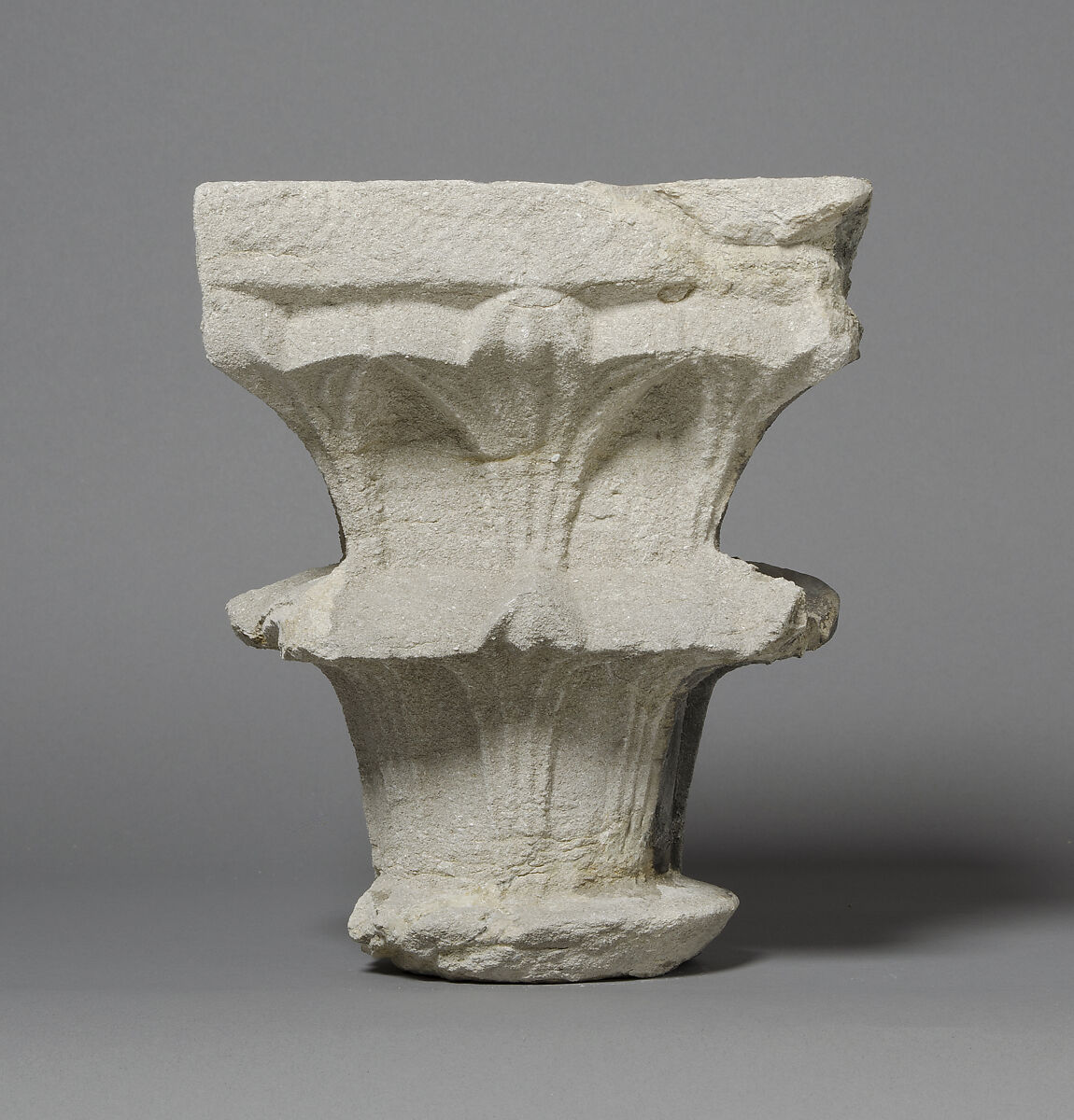 Capital, Sandstone, Spanish