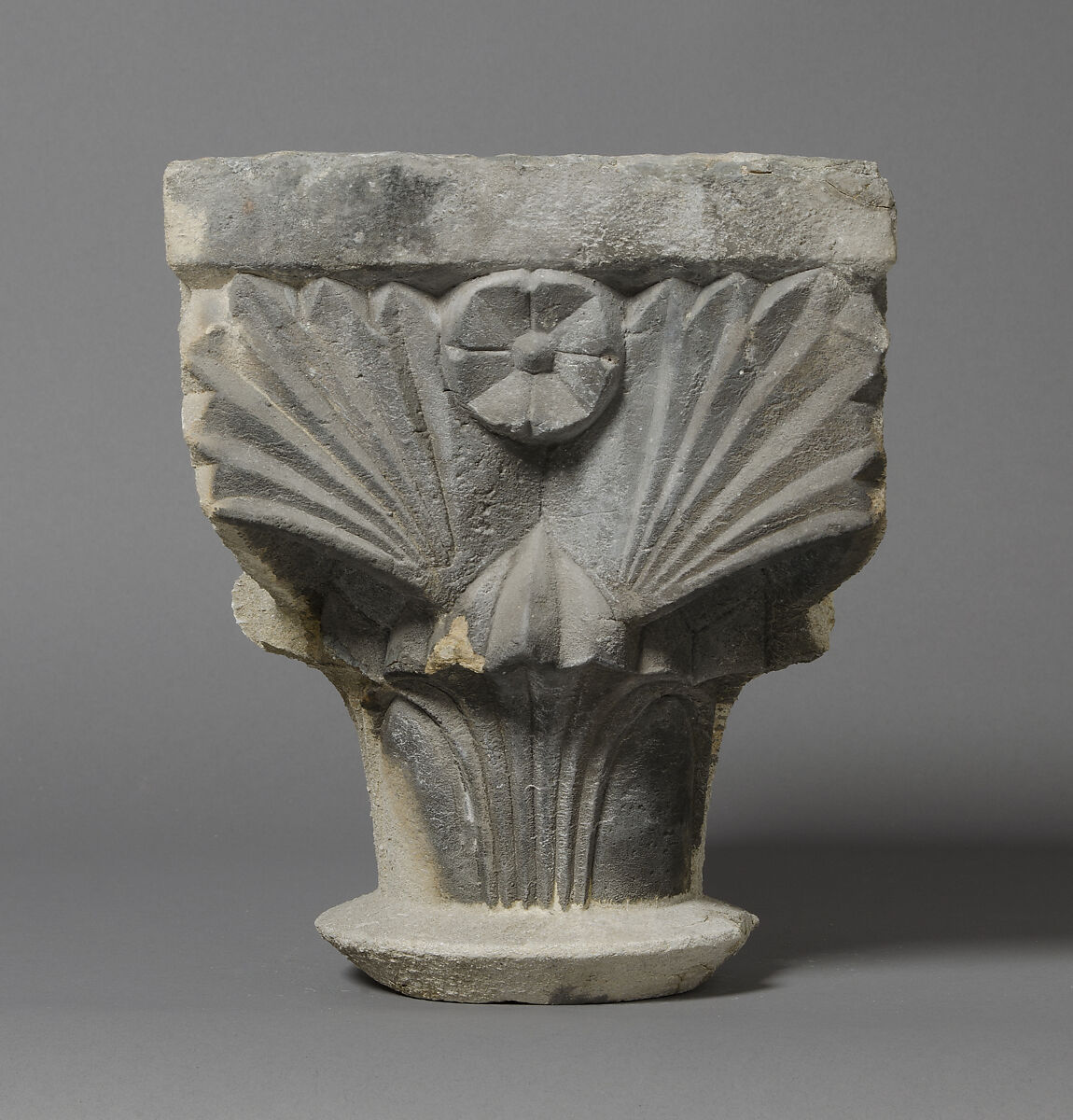 Capital, Sandstone, Spanish 