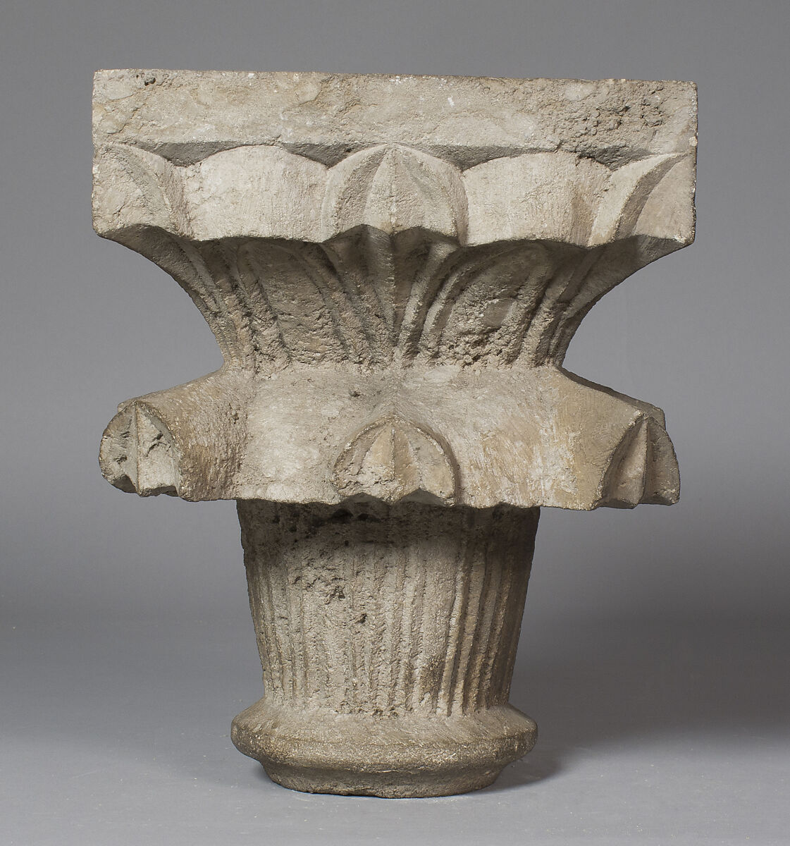 Capital, Sandstone, Spanish