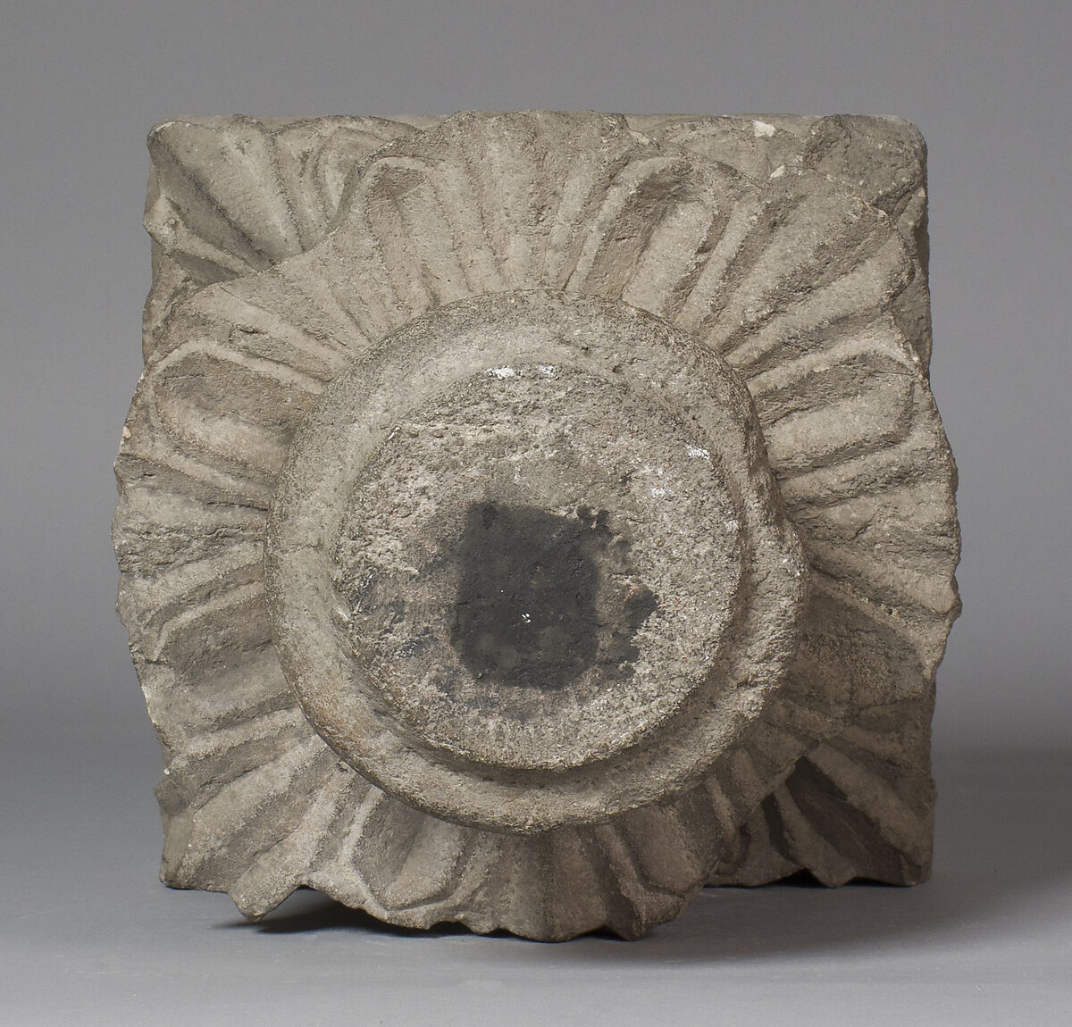 Capital, Sandstone, Spanish