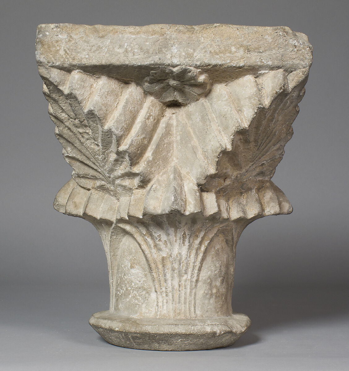 Capital, Sandstone, Catalan