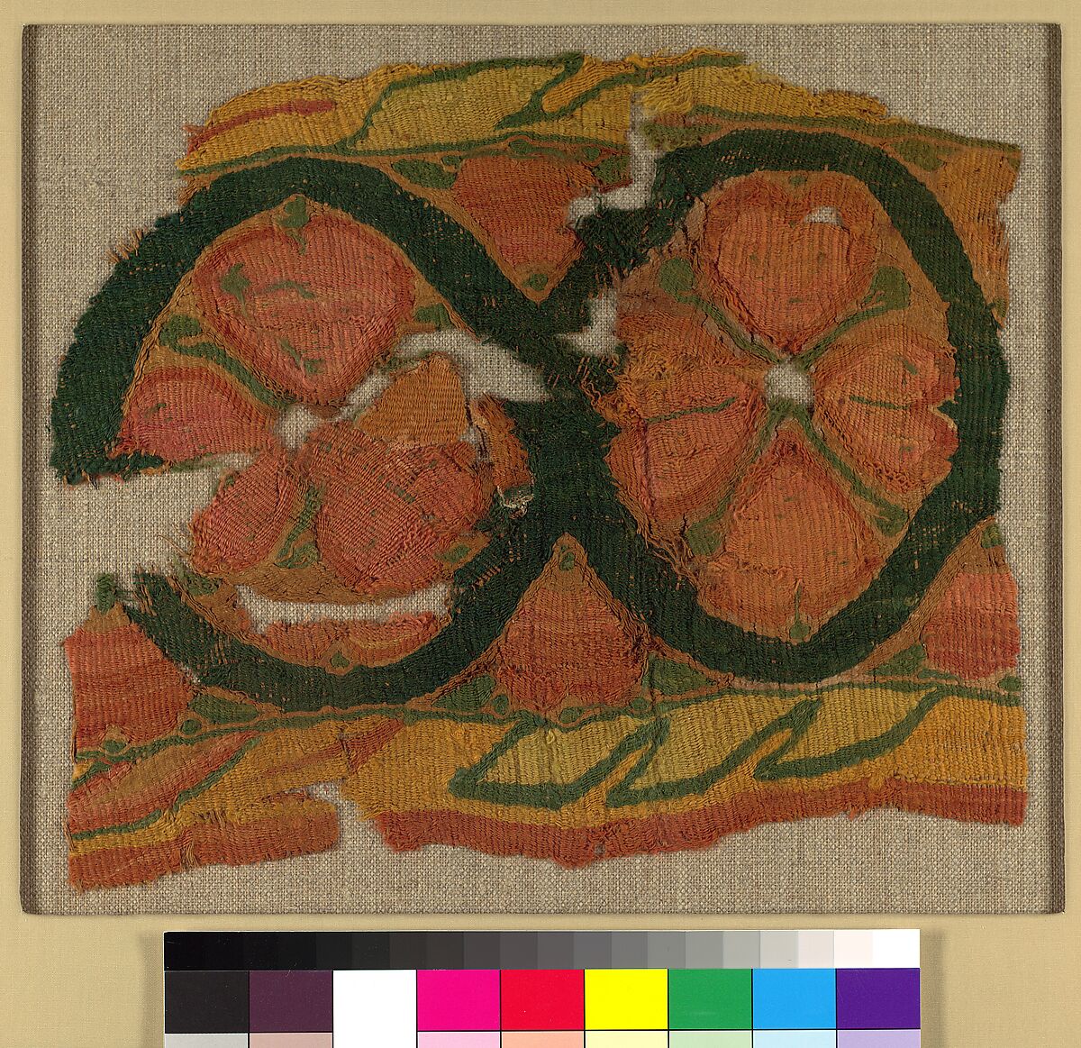 Fragment of a Band with a Floral Motif, Linen, wool, Byzantine 