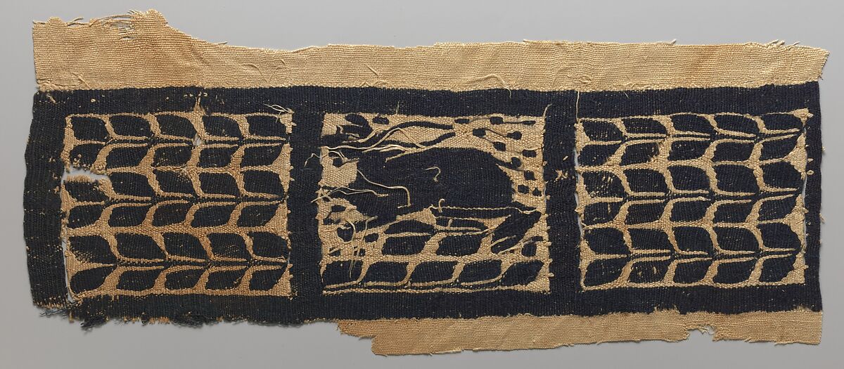 Fragment of a Band with a Hare, Linen, wool, Byzantine