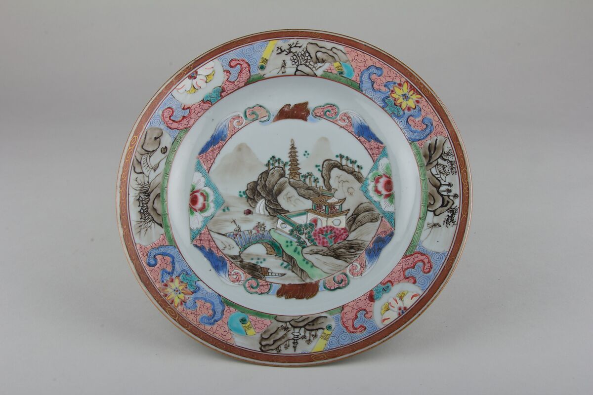 Plate, Porcelain painted in overglaze famille rose enamels, China 